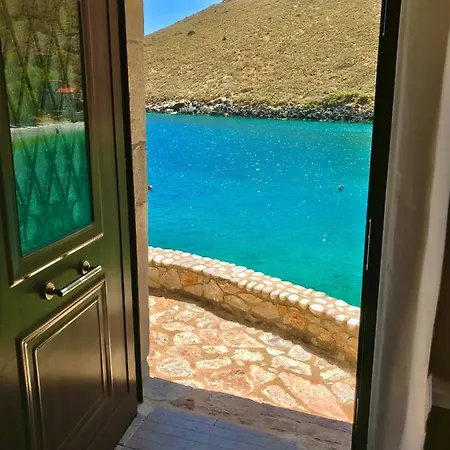παραλία «αμπελο» διαμέρισμα πάνω στη θάλασσα Affittacamere *